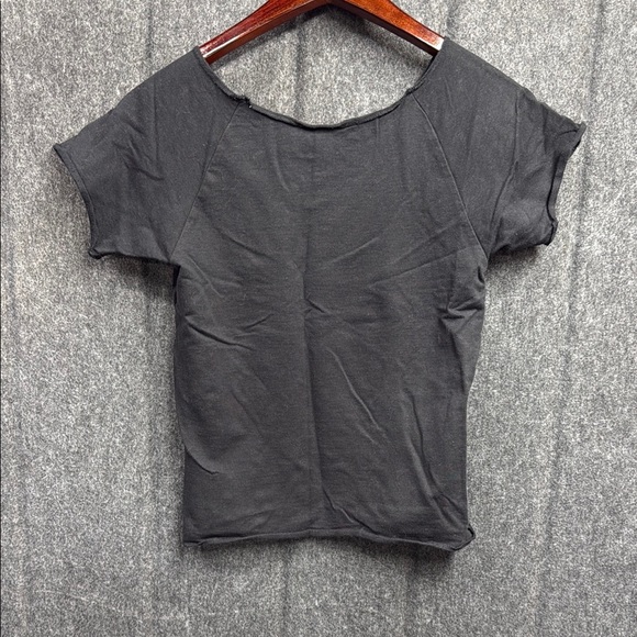 Black and White Muscle Tee with Graphic Design - Picture 3 of 3